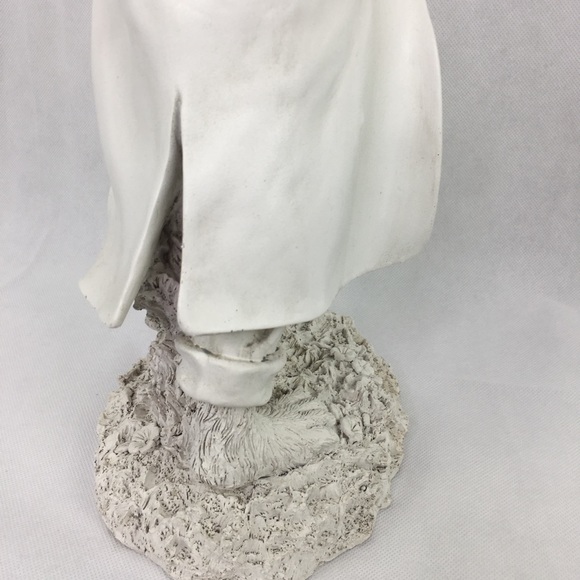 Large White Washed Detailed Rabbit Statue - Picture 6 of 8